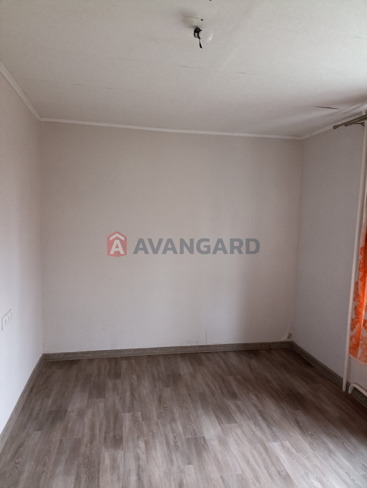 2 ����. ��������, 49/-/5.9 ��. �., 2/9 ���� ���� 5