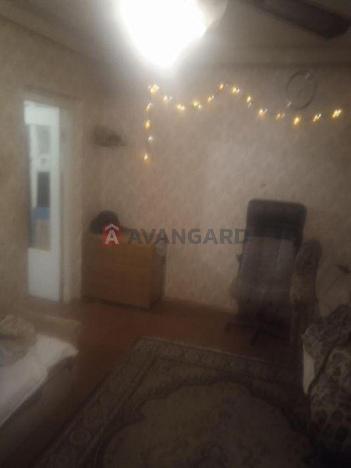 1 ��. ��������, 38/-/8 ��. �., 2/9 ������ ���� 5