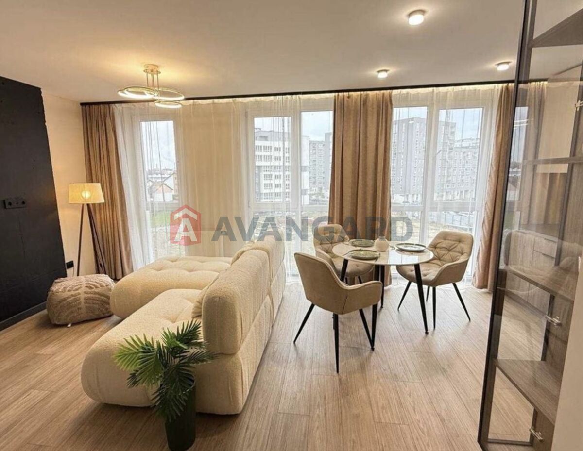 1 ��. ��������, 41/-/18 ��. �., 4/6 ������ ���� 3