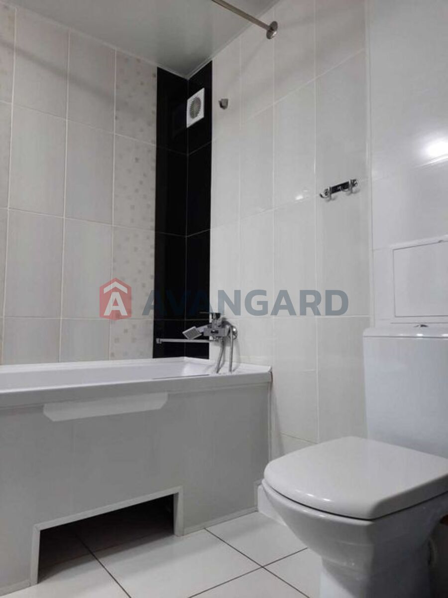 2 ��. ��������, 42/-/6 ��. �., 3/5 ������ ���� 12