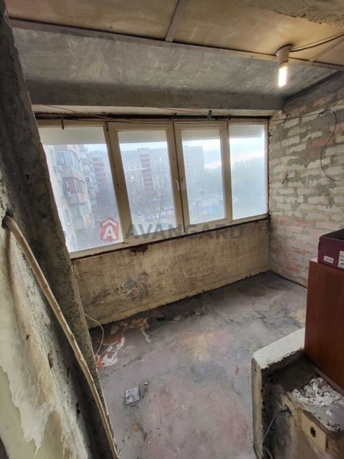 3 ����. ��������, 67/-/11 ��. �., 4/9 ���� ���� 8