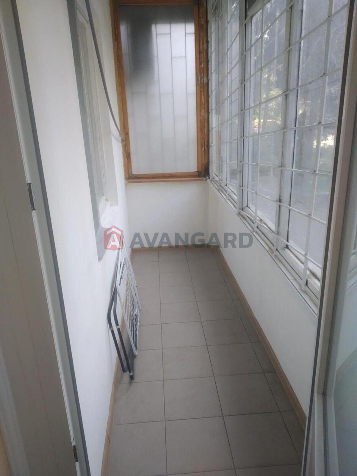 2 ��. ��������, 45/29/6 ��. �., 1/9 ������ ���� 19