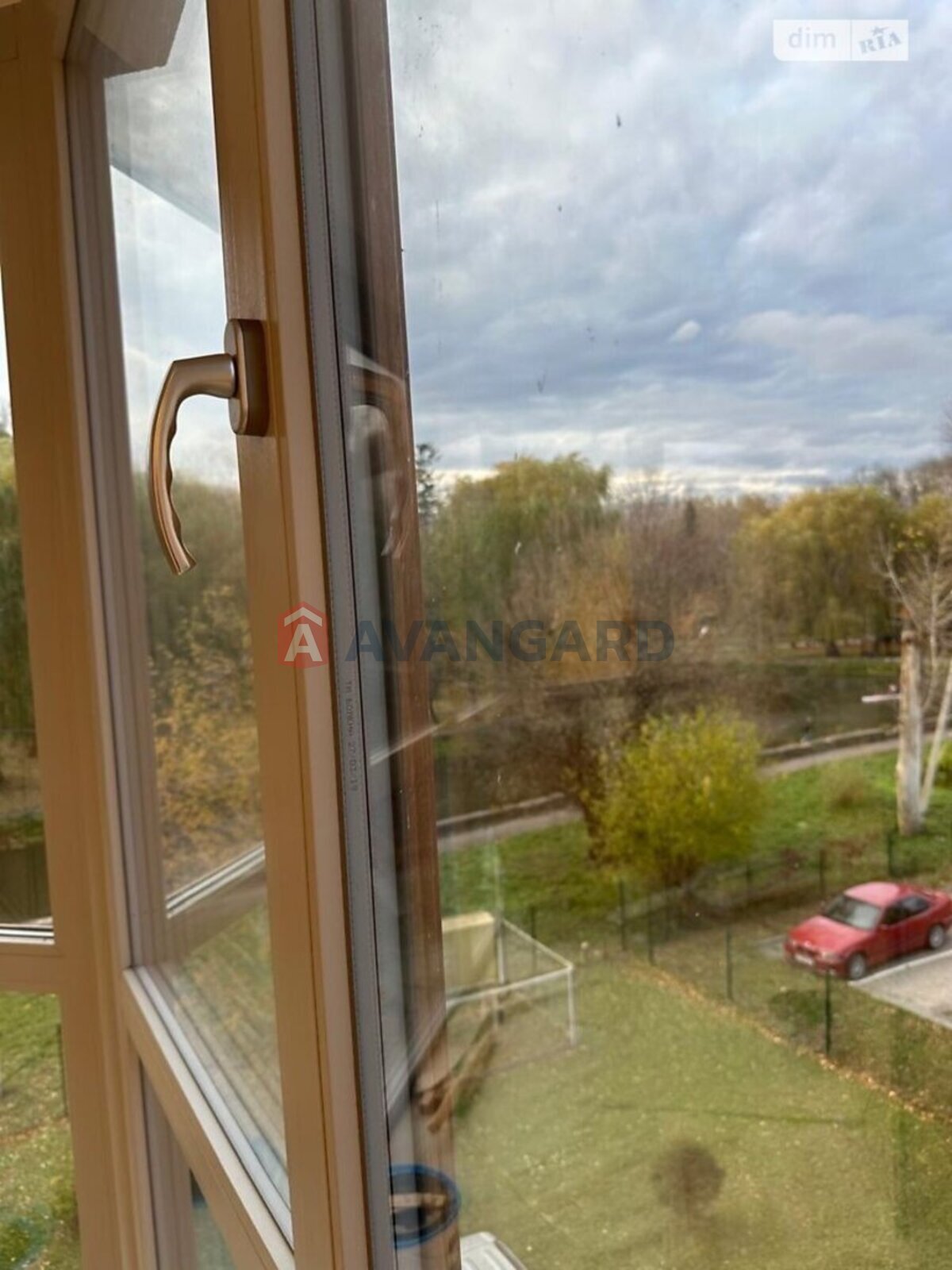 3 ��. ��������, 131/81/22 ��. �., 3/10 ������ ���� 18