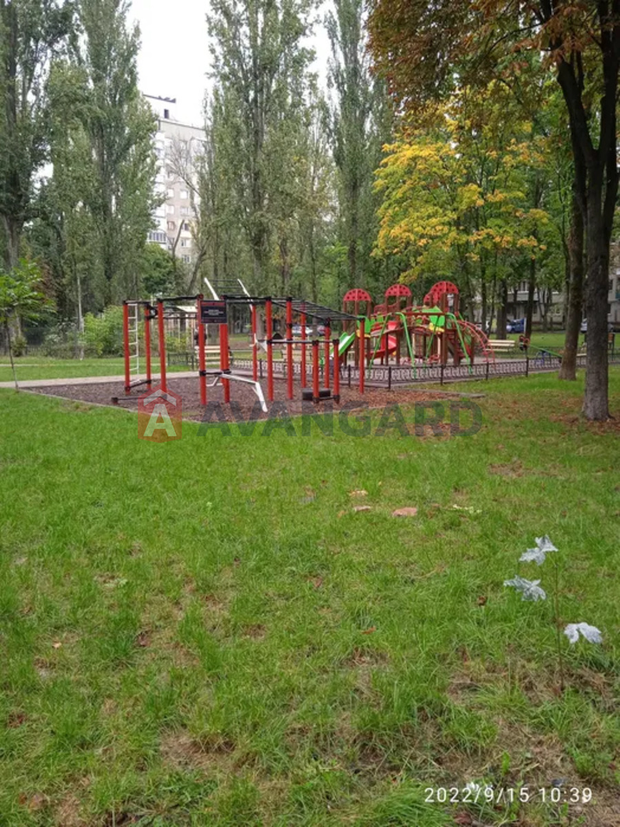 2 ��. ��������, 48/-/7 ��. �., 2/5 ������ ���� 16