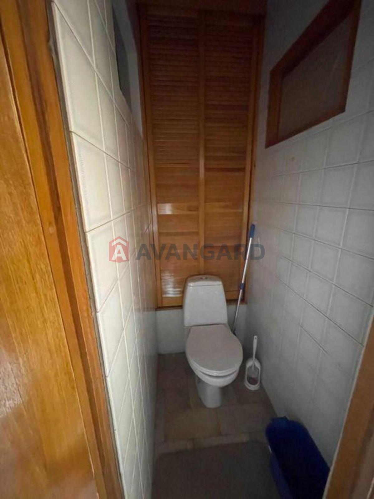 2 ��. ��������, 48/-/6 ��. �., 8/9 ������ ���� 10