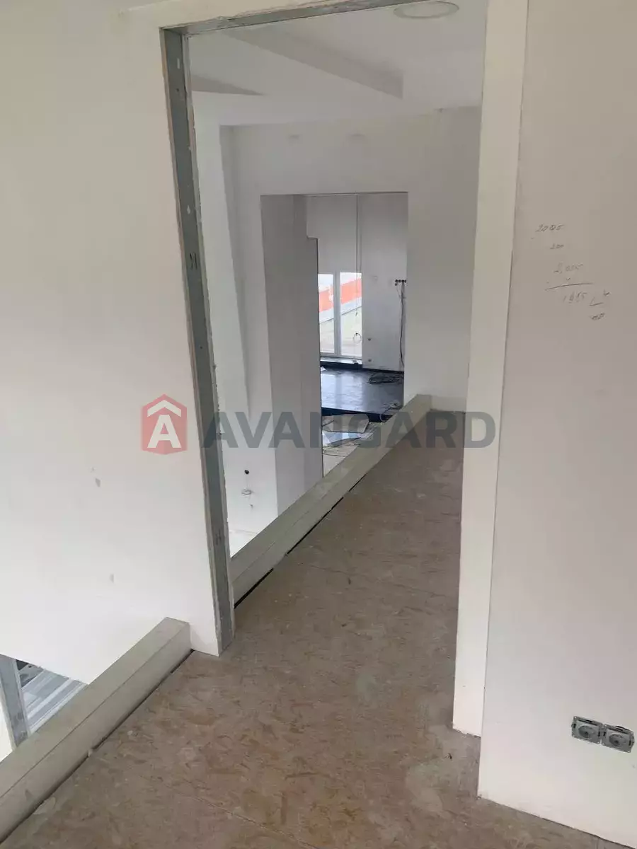 5 ��. ��������, 278/240/25 ��. �., 11/11 ������ ���� 5