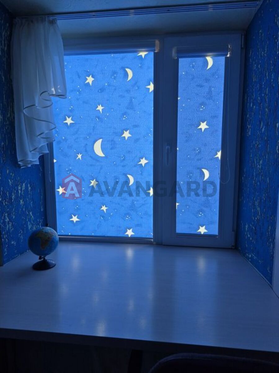 3 ��. ��������, 74/-/12 ��. �., 10/14 ������ ���� 8