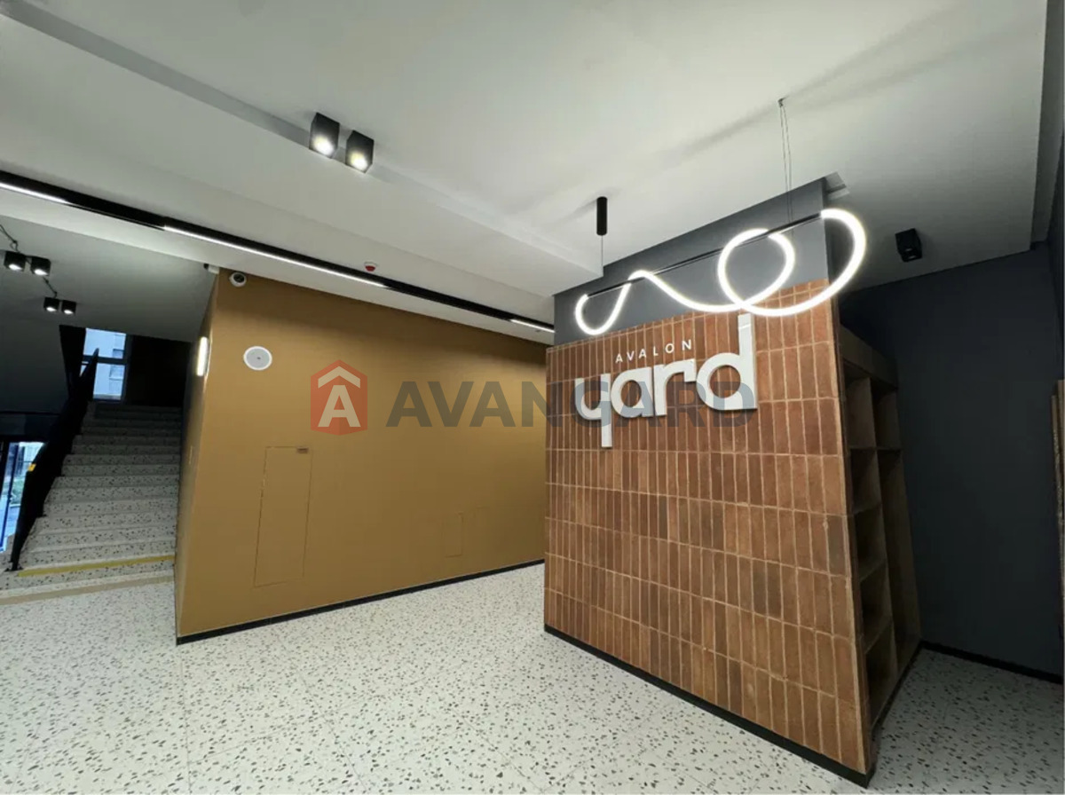 2 ��. ��������, 67/33/18 ��. �., 2/7 ������ ���� 4