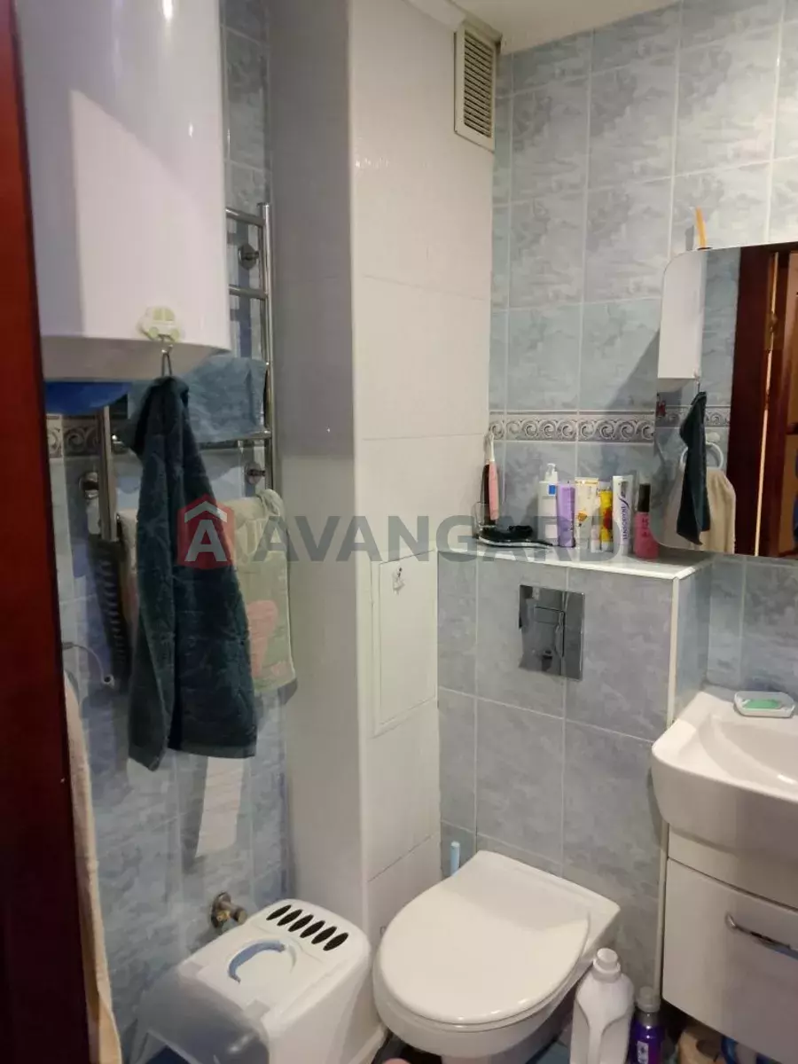 3 ��. ��������, 71/-/9 ��. �., 3/9 ������ ���� 14