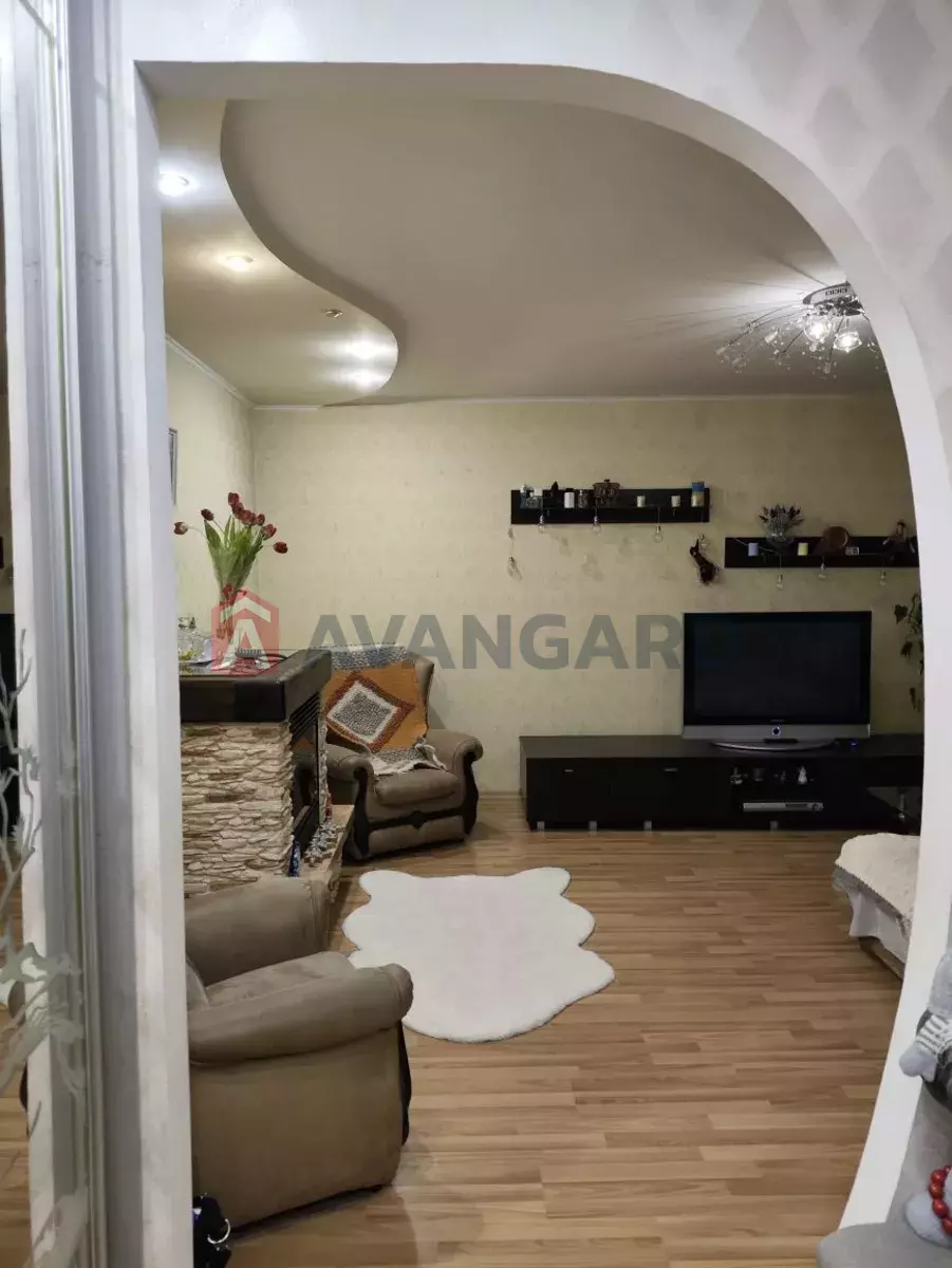 2 . , 50/-/5 . ., 4/5   1