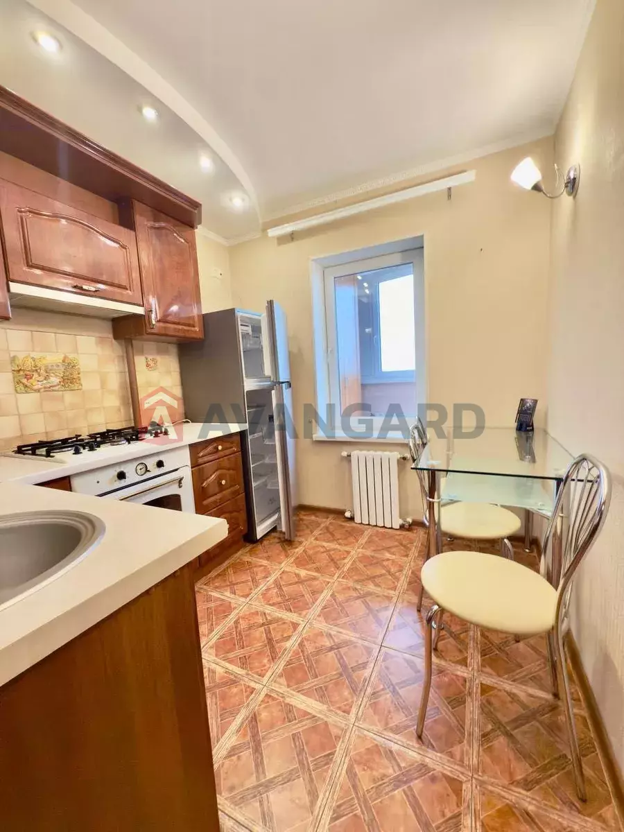 2 ��. ��������, 45/-/8 ��. �., 8/16 ������ ���� 7