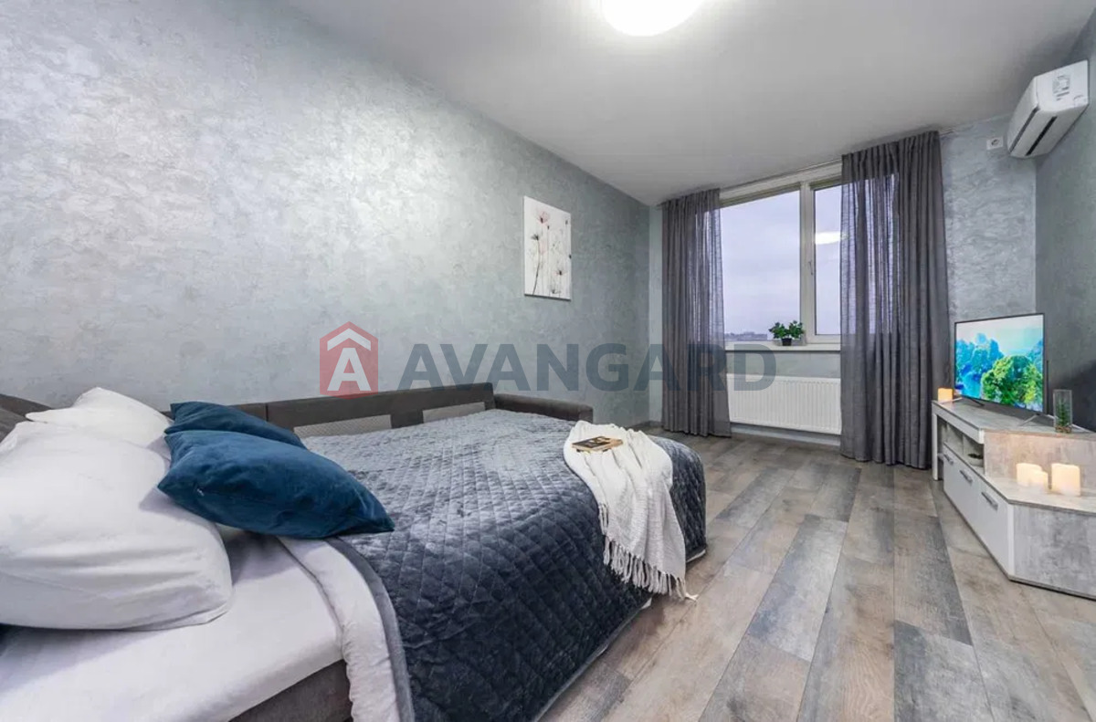 1 ��. ��������, 39/-/10 ��. �., 11/25 ������ ���� 4