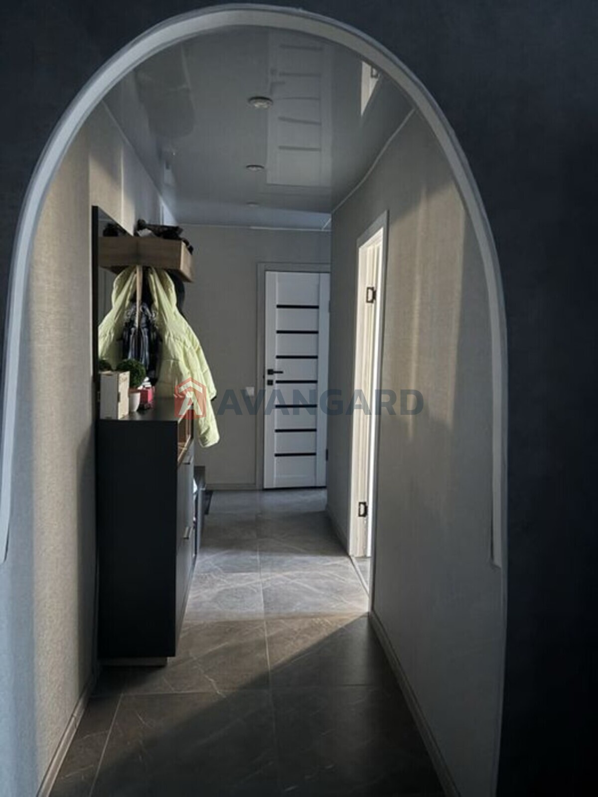 3 . , 70/-/7 . ., 3/9   9