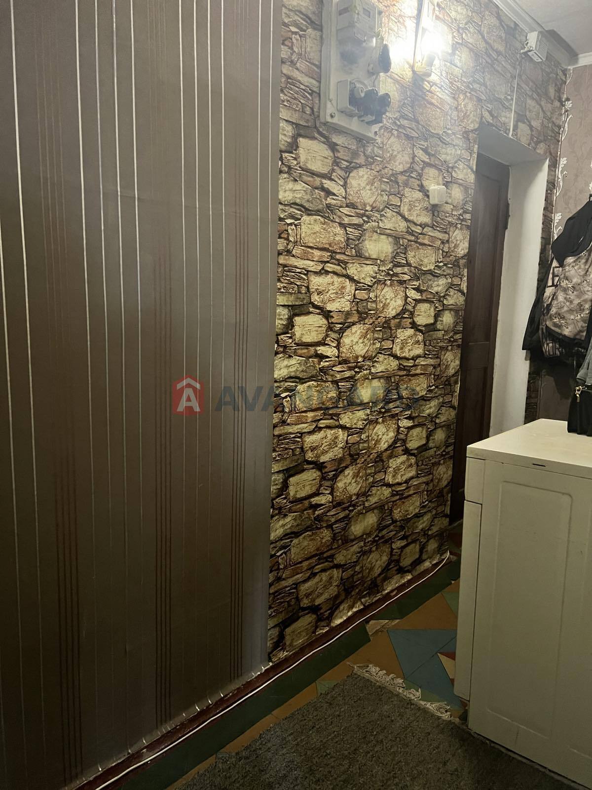 1 ��. ��������, 32/-/7 ��. �., 4/4 ������ ���� 3