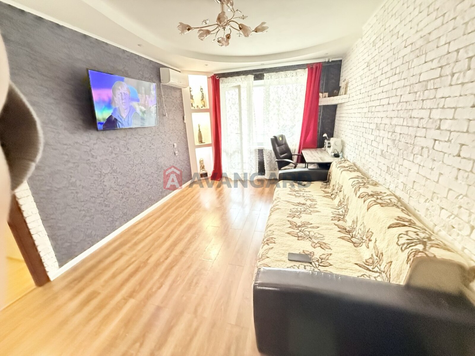 2 ����. ��������, 51/-/8 ��. �., 2/9 ���� ���� 8