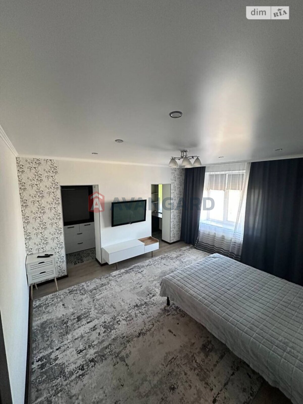 2 ��. ��������, 58/27/10 ��. �., 8/9 ������ ���� 13