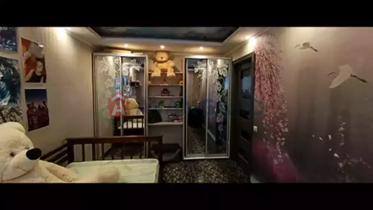 2 ��. ��������, 51/26/8 ��. �., 4/9 ������ ���� 3