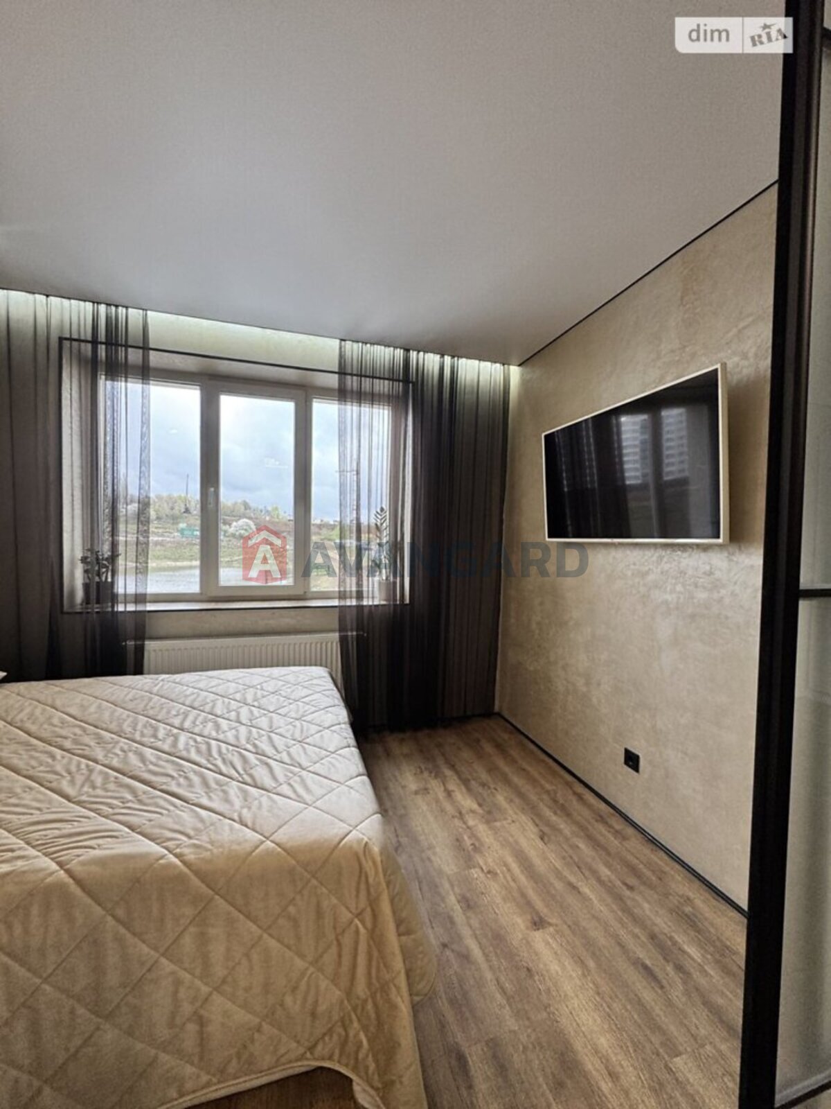 1 ��. ��������, 48/16/16 ��. �., 2/10 ������ ���� 5