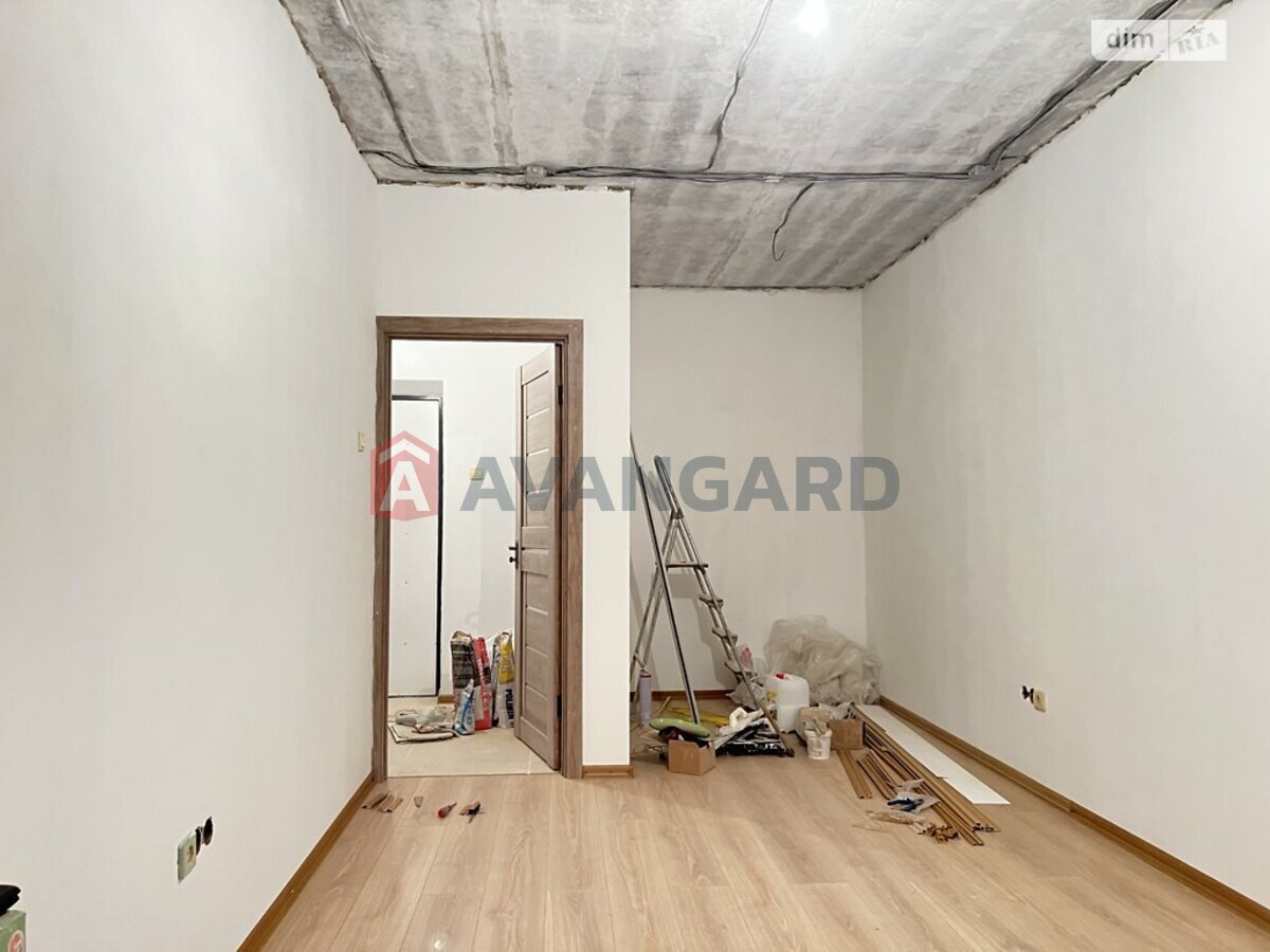 1 ��. ��������, 40/19/12 ��. �., 10/11 ������ ���� 6