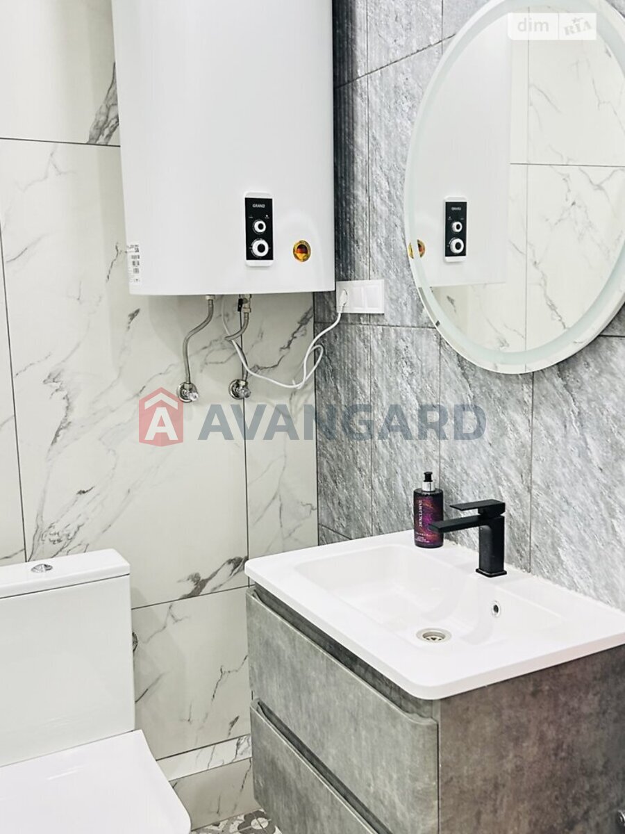 1 кім. квартира, 35/-/- кв. м., 6/7 поверх фото 2 1 кім. квартира, 35/-/- кв. м., 6/7 поверх фото 2