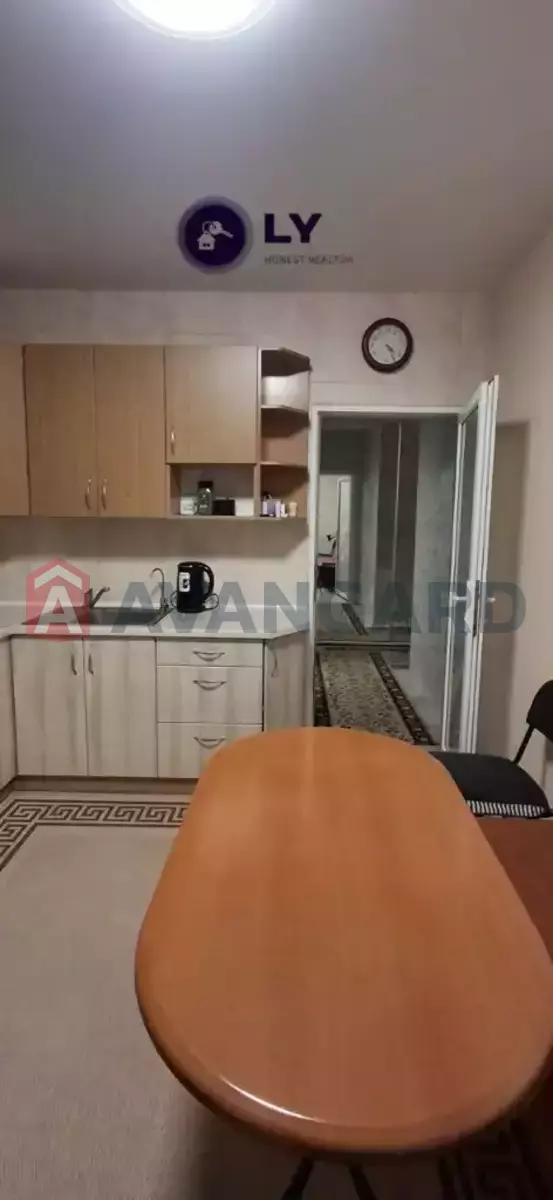 2 ��. ��������, 67/-/15 ��. �., 8/12 ������ ���� 18