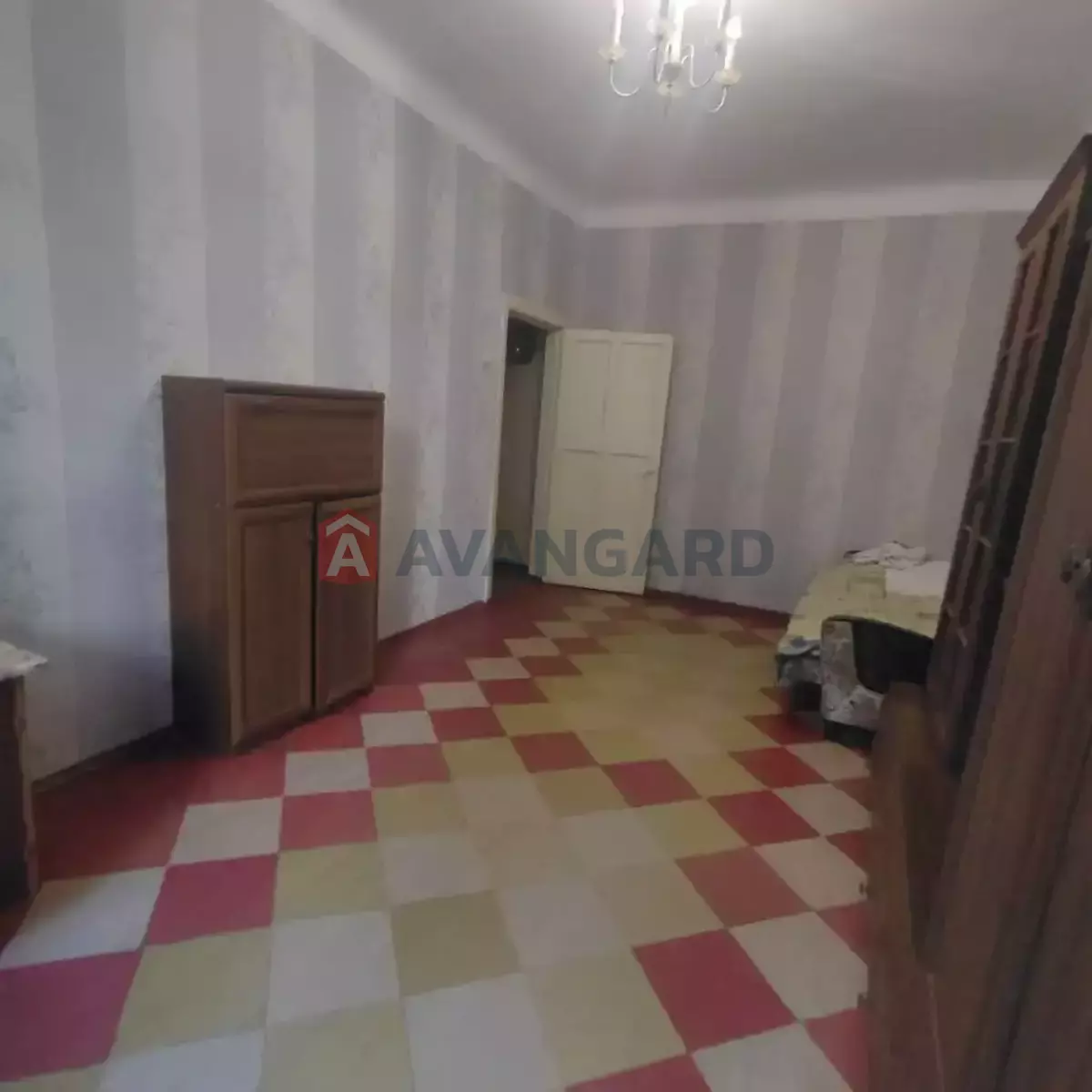 2 ����. ��������, 46/-/- ��. �., 1/3 ���� ���� 6