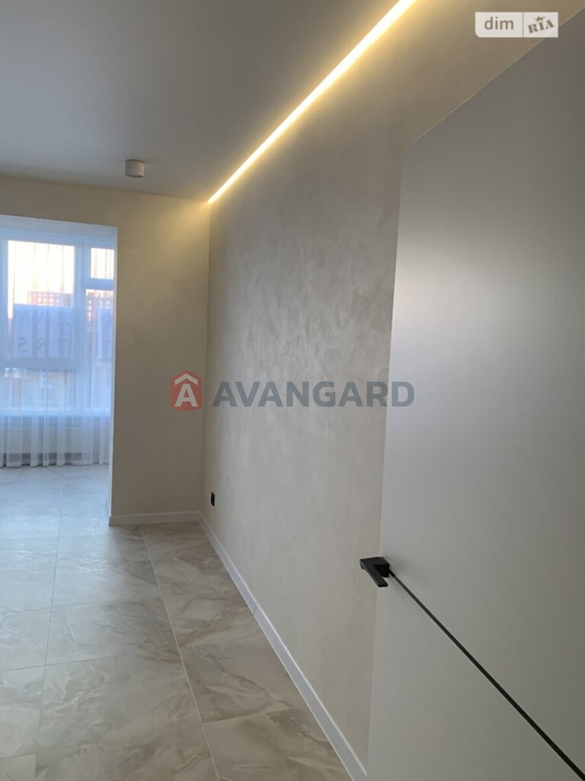 1 ��. ��������, 51/-/22 ��. �., 6/9 ������ ���� 5