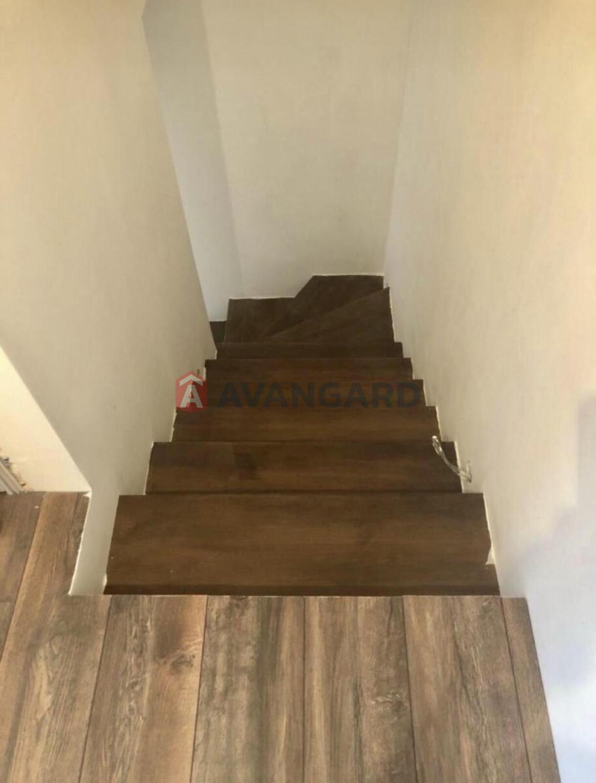 3 ��. ��������, 88/30/31 ��. �., 10/10 ������ ���� 7