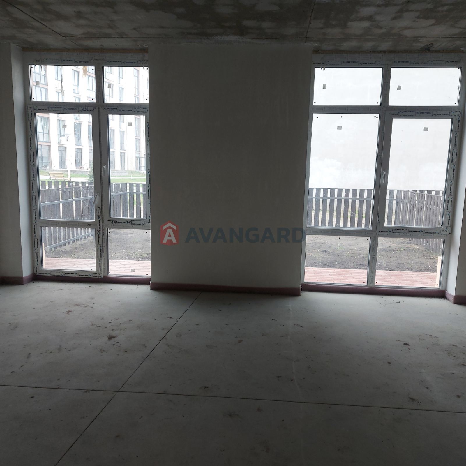 1 ��. ��������, 48/-/17,5 ��. �., 1/4 ������ ���� 4