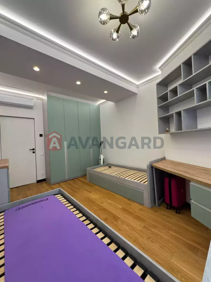 3 ��. ��������, 64/-/- ��. �., 6/13 ������ ���� 11