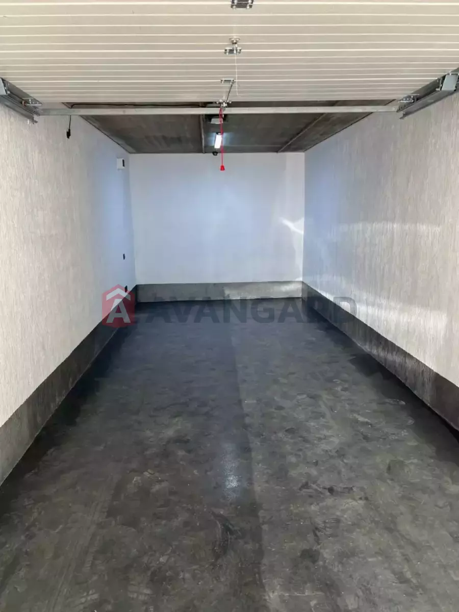 1 . , 42/-/- . ., 10/10   9