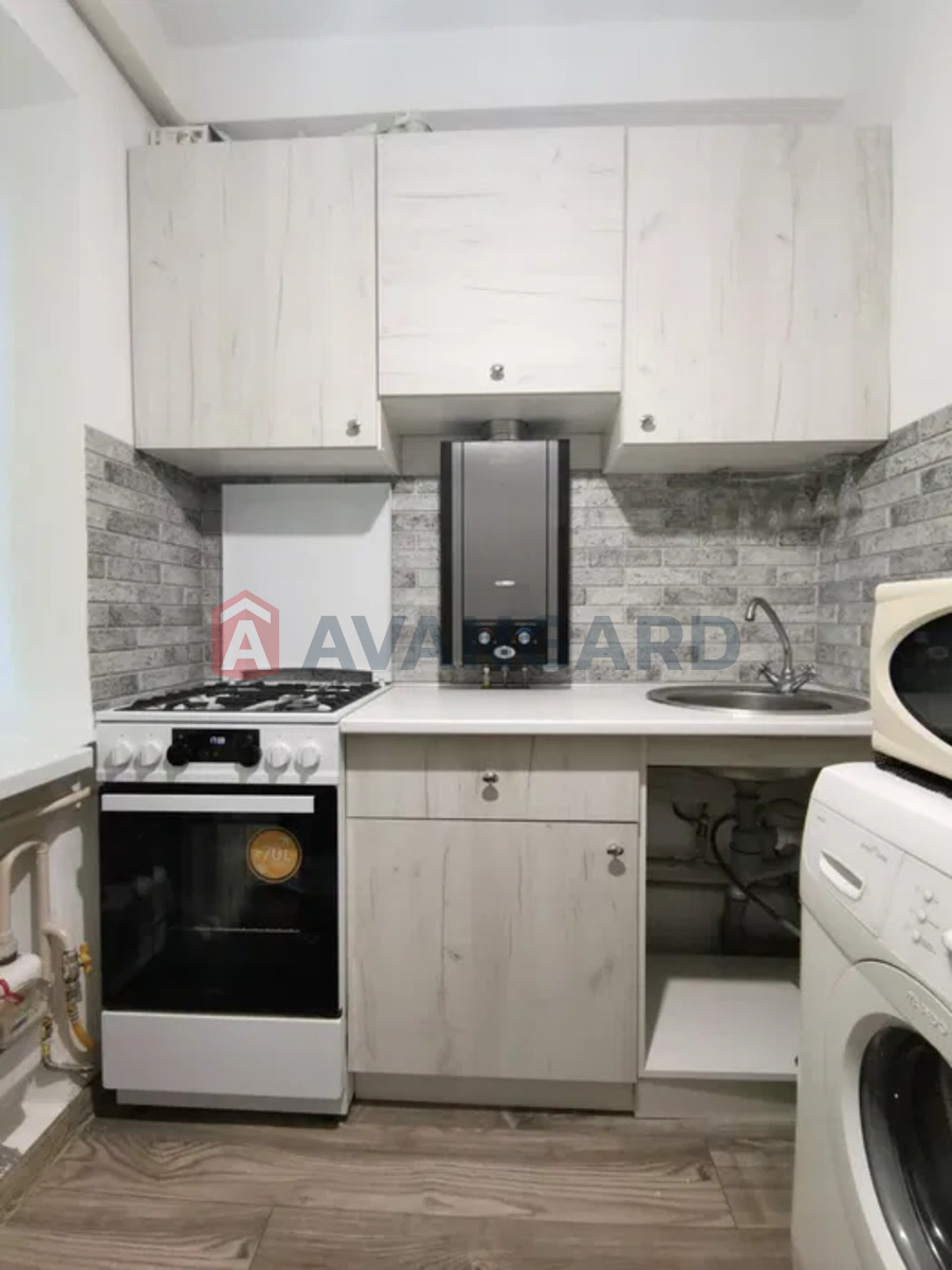 2 ��. ��������, 35/-/5 ��. �., 5/5 ������ ���� 2