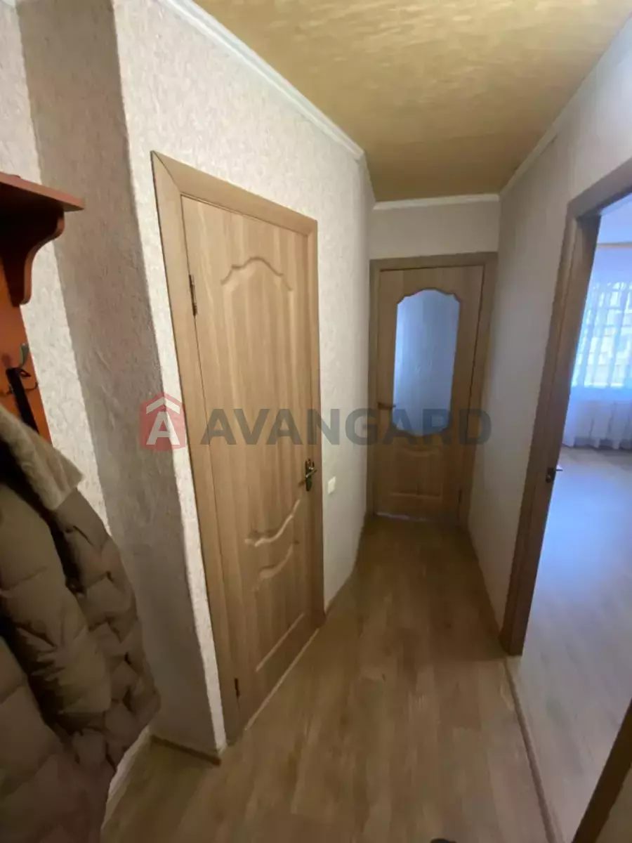 1 ��. ��������, 30/17/5 ��. �., 3/5 ������ ���� 5