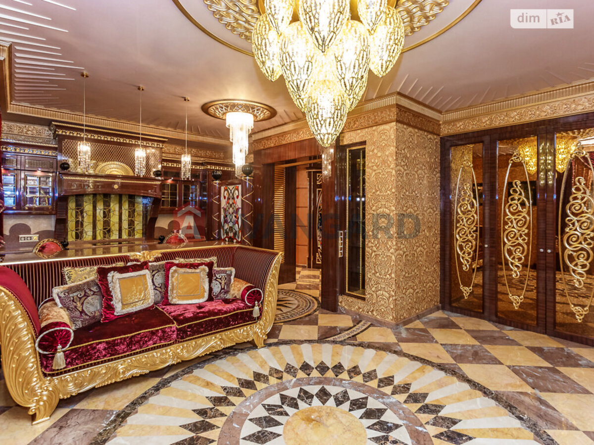 2 ��. ��������, 86/38/15 ��. �., 18/26 ������ ���� 1