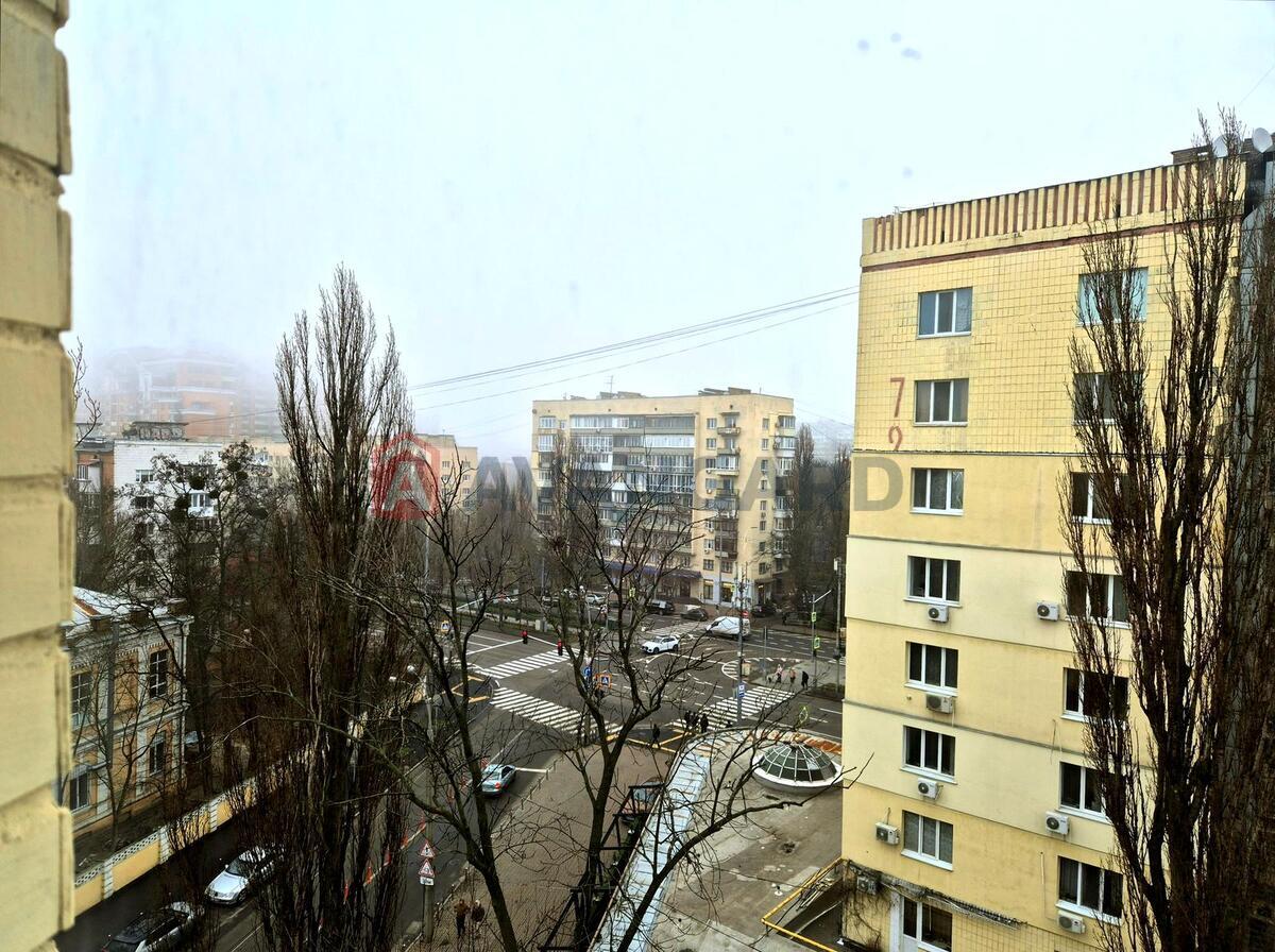 2 ��. ��������, 48.4 / 33.1 / 6.9 �? ��. �., 8/9 ������ ���� 10