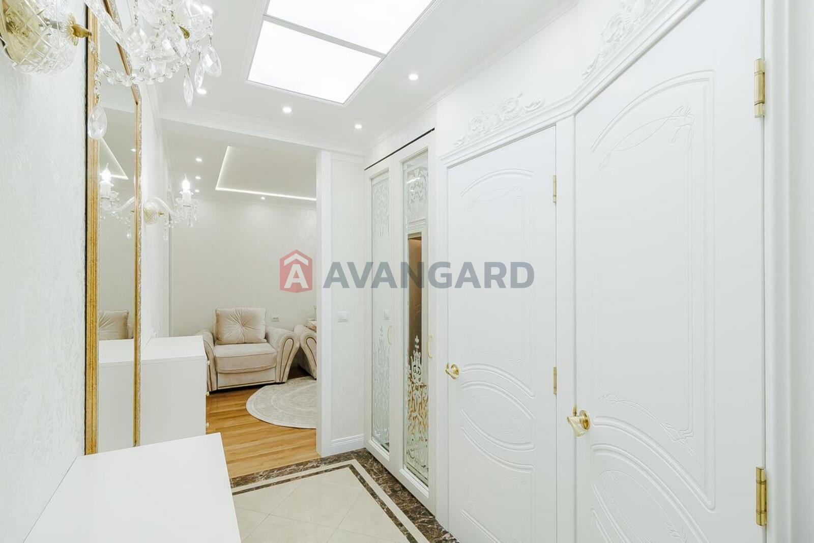 2 ��. ��������, 46/29/8 ��. �., 2/5 ������ ���� 16