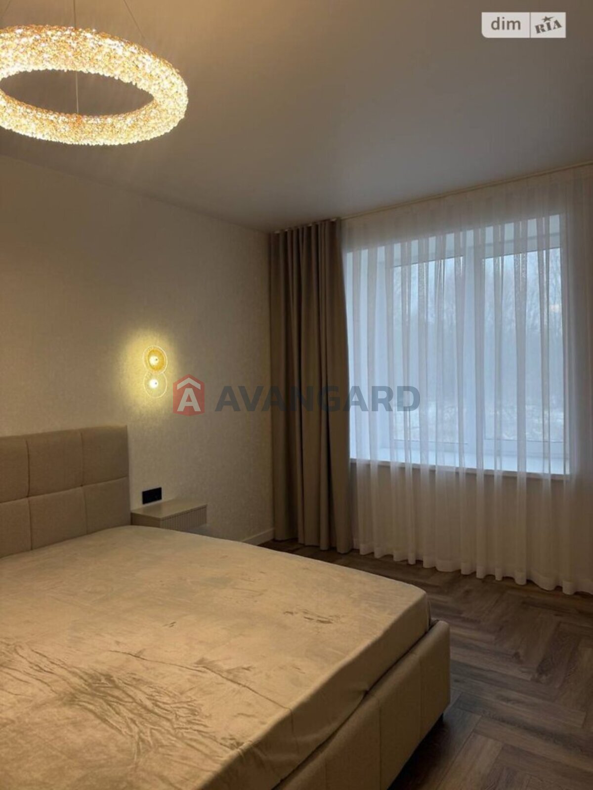 2 ��. ��������, 70/-/- ��. �., 1/10 ������ ���� 5