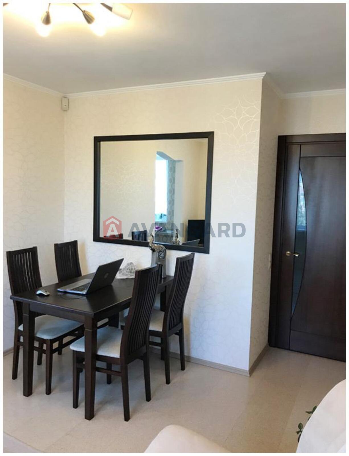 4 . , 90/62/9 . ., 9/9   4