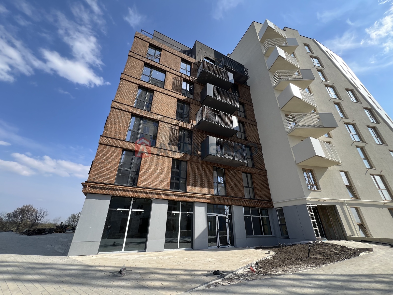 1 ��. ��������, 43/16/18 ��. �., 9/9 ������ ���� 13