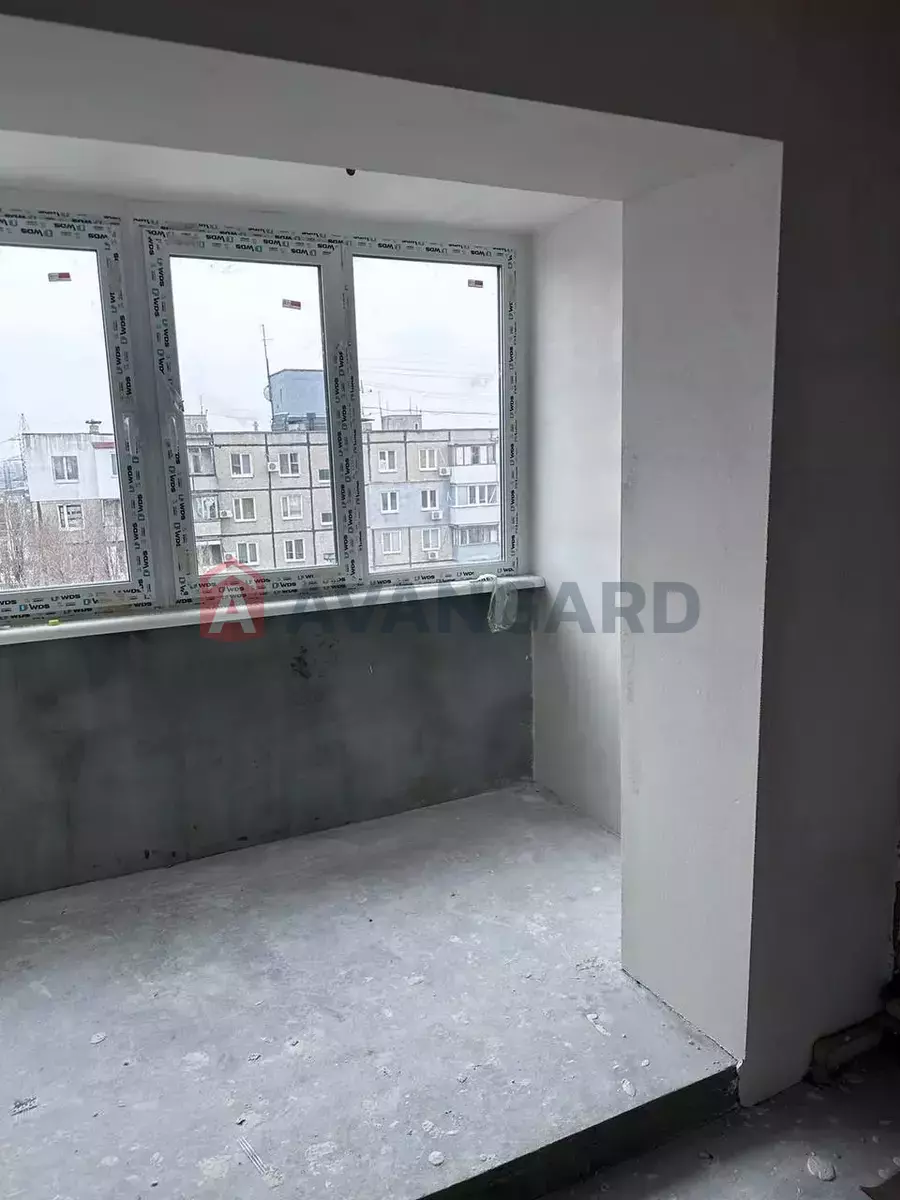 4 ����. ��������, 87/-/- ��. �., 9/9 ���� ���� 3