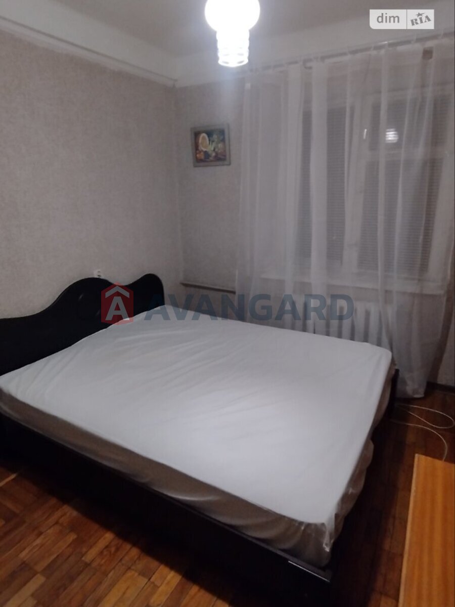 2 ��. ��������, 45/29/6 ��. �., 1/9 ������ ���� 8