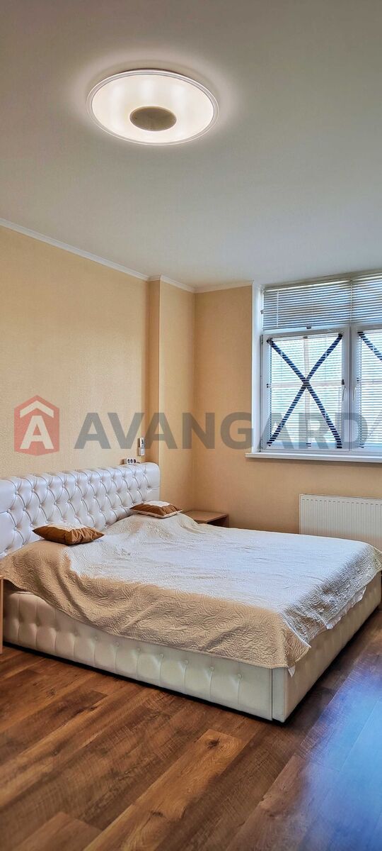 2 ����. ��������, 66/-/10 ��. �., 24/26 ���� ���� 16