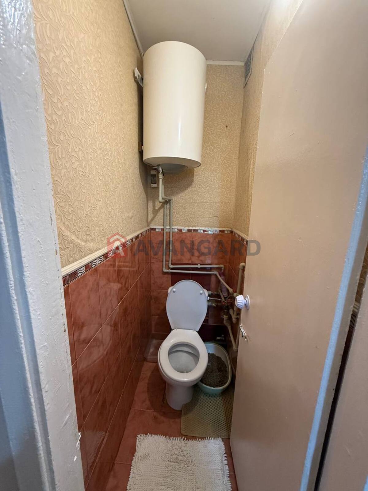 3 ��. ��������, 69/38/10 ��. �., 4/9 ������ ���� 5