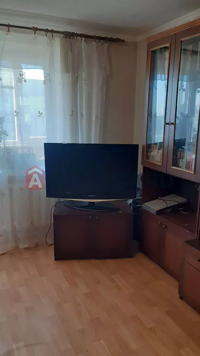 3 ����. ��������, 67/-/8 ��. �., 8/9 ���� ���� 16