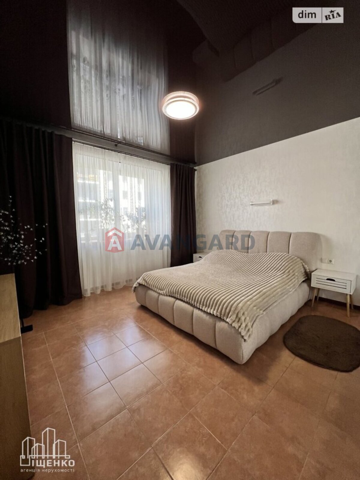 1 ��. ��������, 51/19/19 ��. �., 2/9 ������ ���� 7