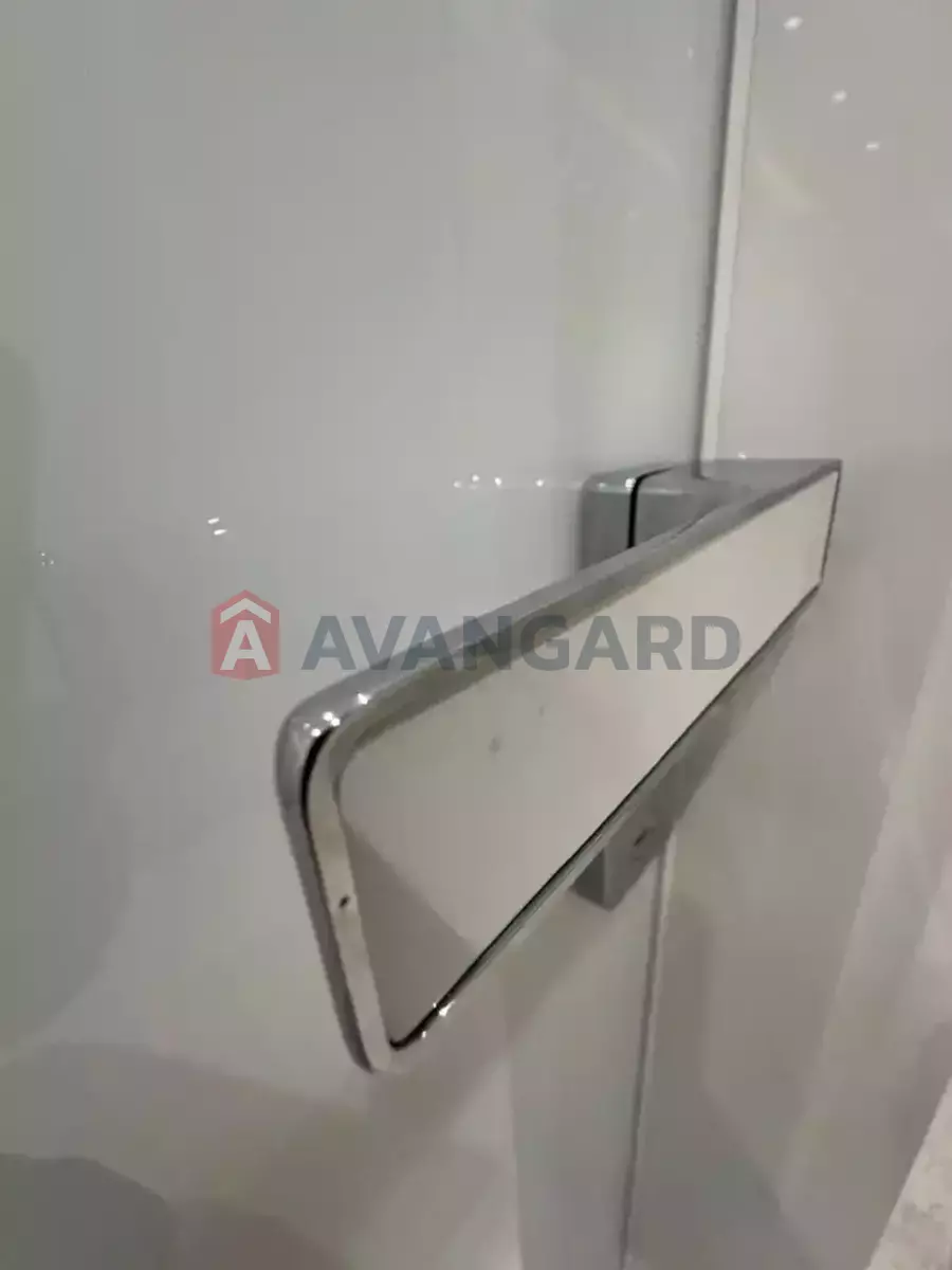 3 ��. ��������, 85/-/25 ��. �., 9/10 ������ ���� 27