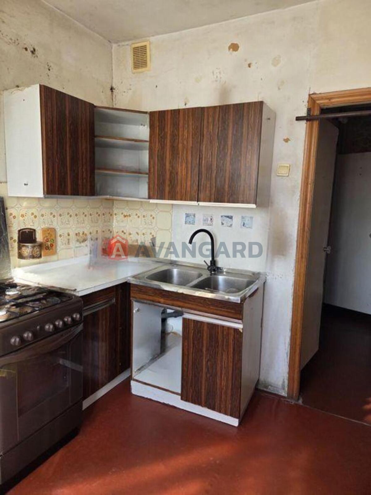 2 ����. ��������, 51/-/7 ��. �., 10/10 ���� ���� 2