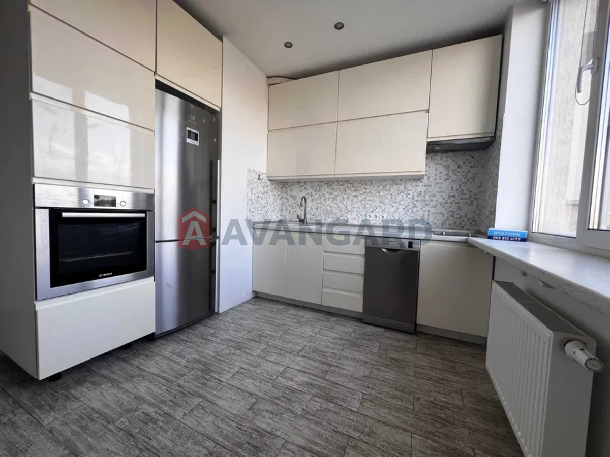 3 ��. ��������, 58/-/10 ��. �., 5/22 ������ ���� 1