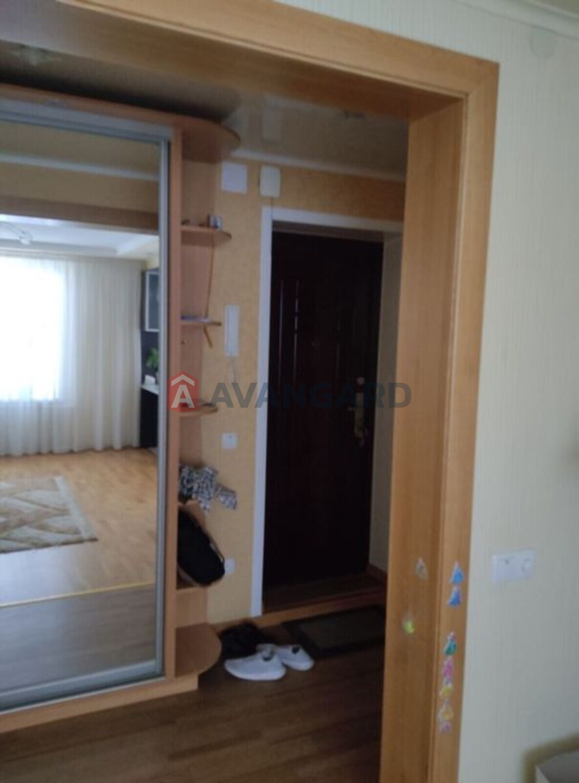 2 ��. ��������, 51/-/8 ��. �., 6/9 ������ ���� 4