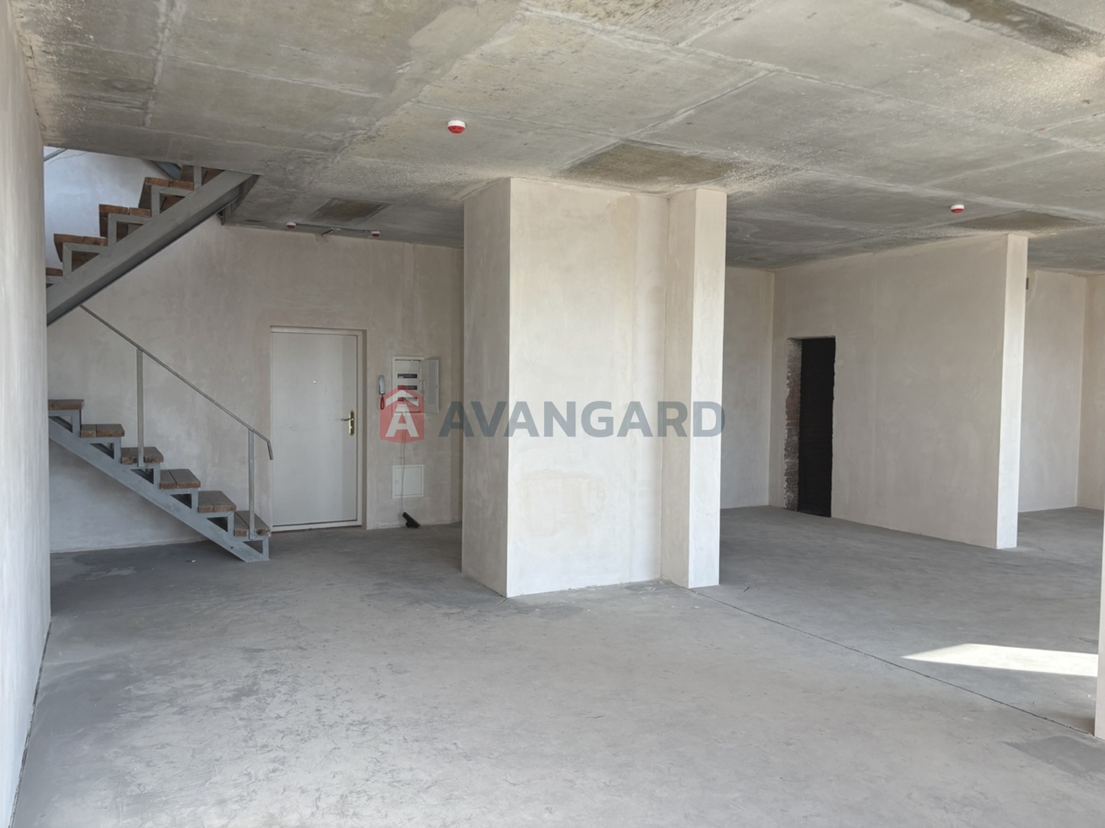 4 ��. ��������, 257/100/25 ��. �., 25/26 ������ ���� 2